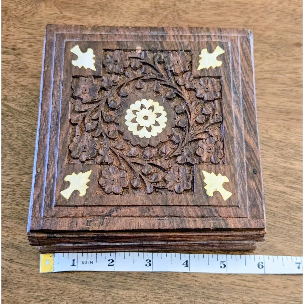 Vintage Intricate Hand-Carved Dark Wood With Light Inlay Jewelery/Trinket Box
